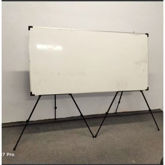 Standing White Board Stand Lukisan Foto